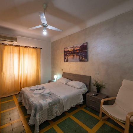 Bed and Breakfast Principe Amedeo à Rome Extérieur photo