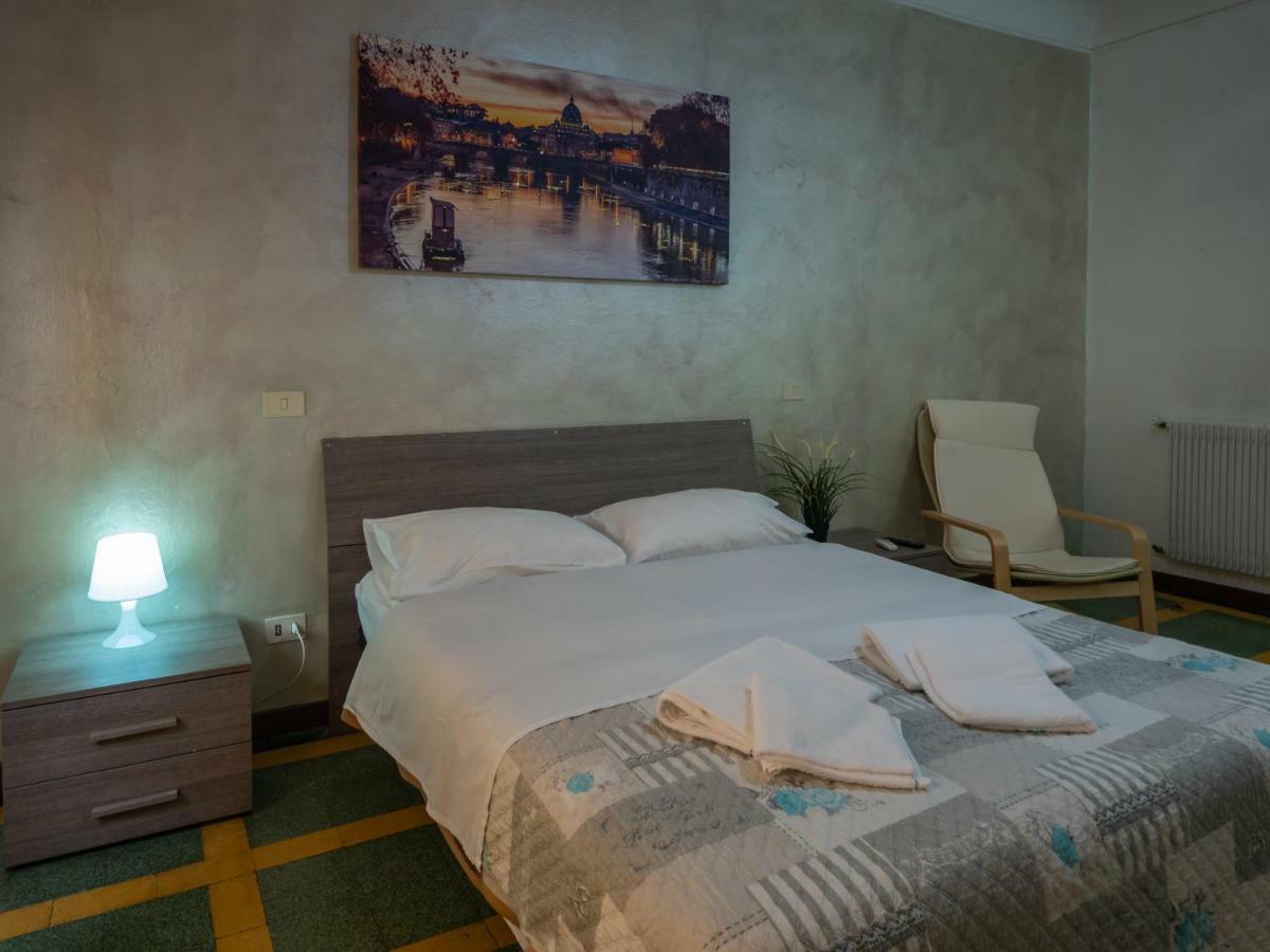 Bed and Breakfast Principe Amedeo à Rome Extérieur photo