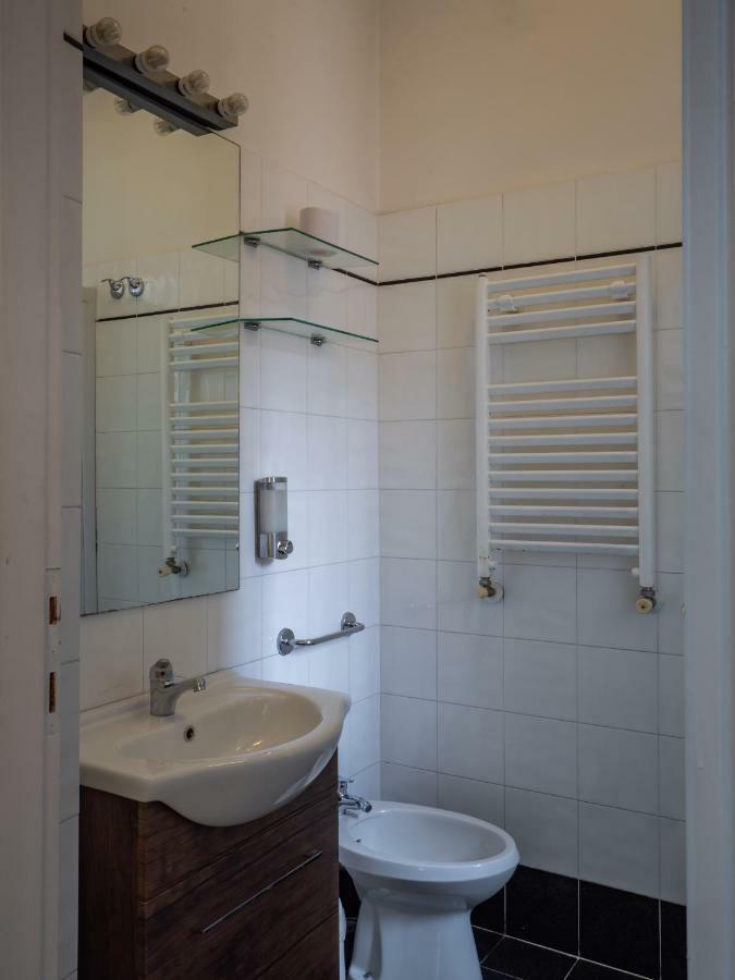 Bed and Breakfast Principe Amedeo à Rome Extérieur photo