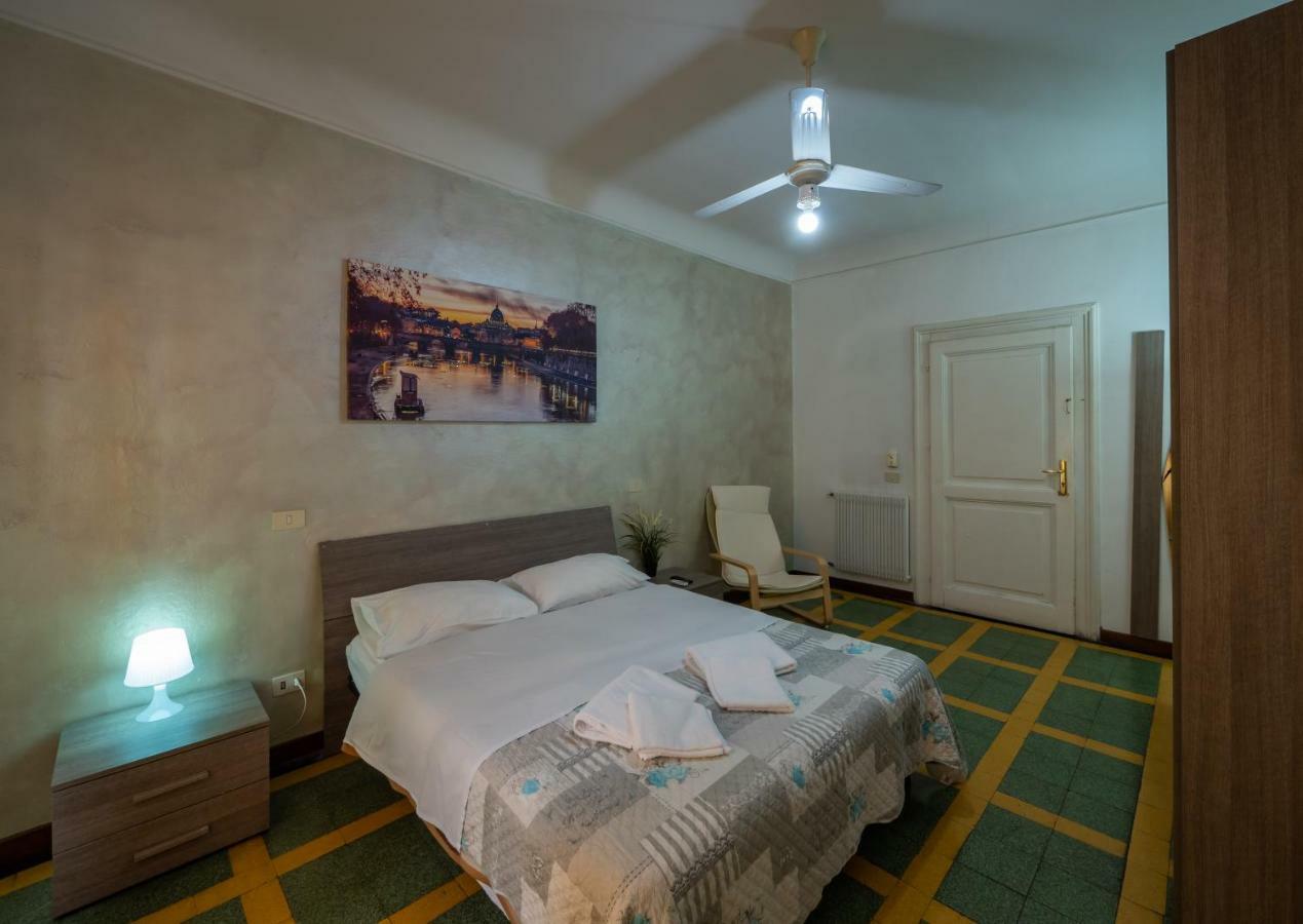 Bed and Breakfast Principe Amedeo à Rome Extérieur photo
