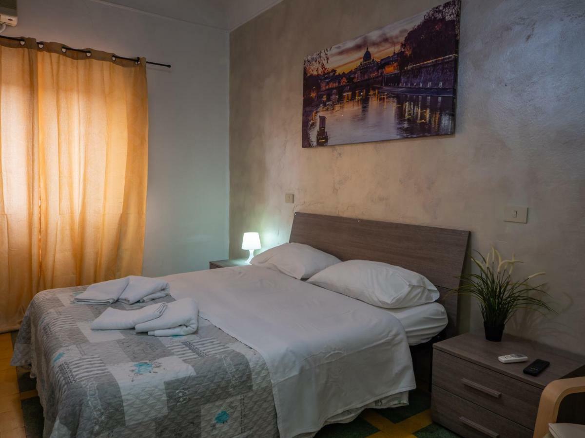 Bed and Breakfast Principe Amedeo à Rome Extérieur photo