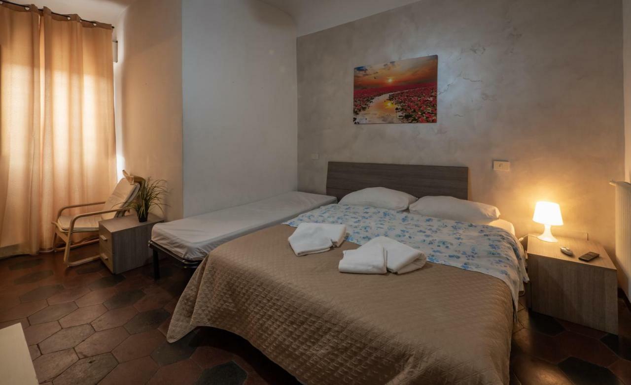 Bed and Breakfast Principe Amedeo à Rome Extérieur photo